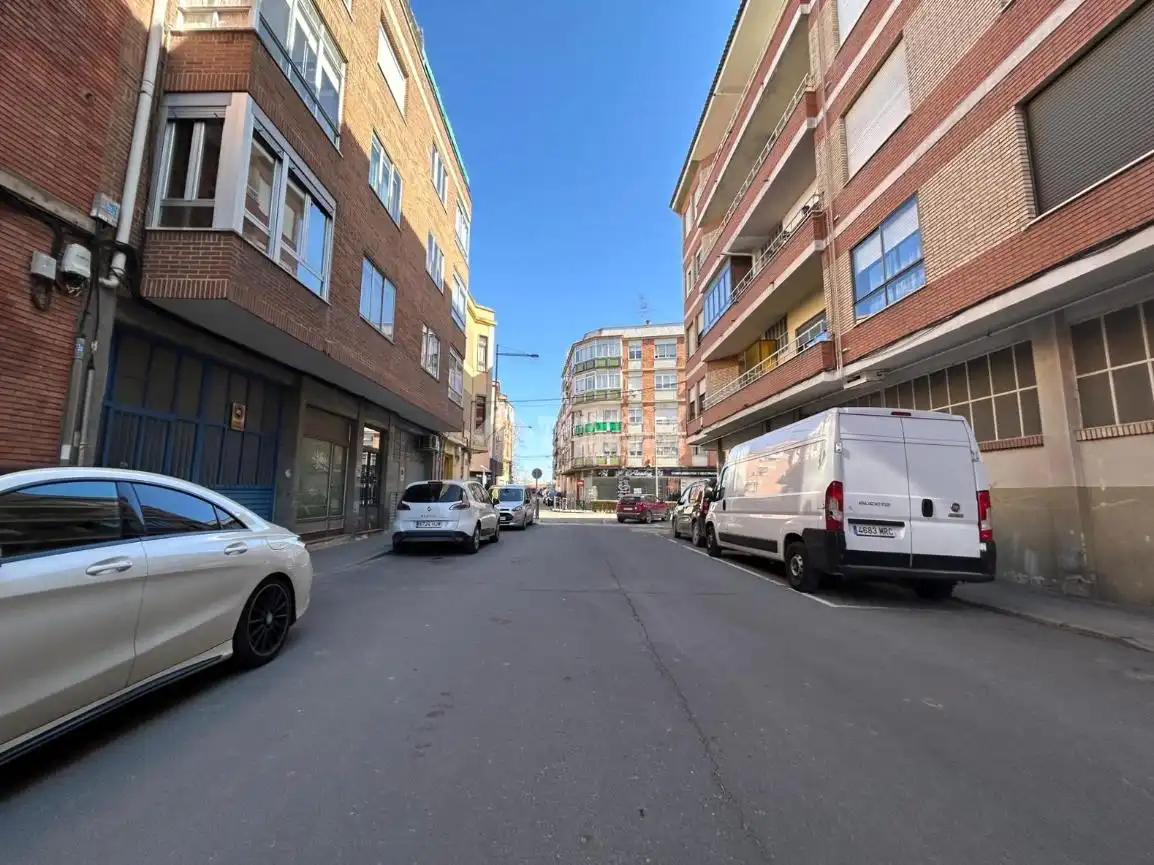 Vista exterior de Pis en venda en Medina del Campo