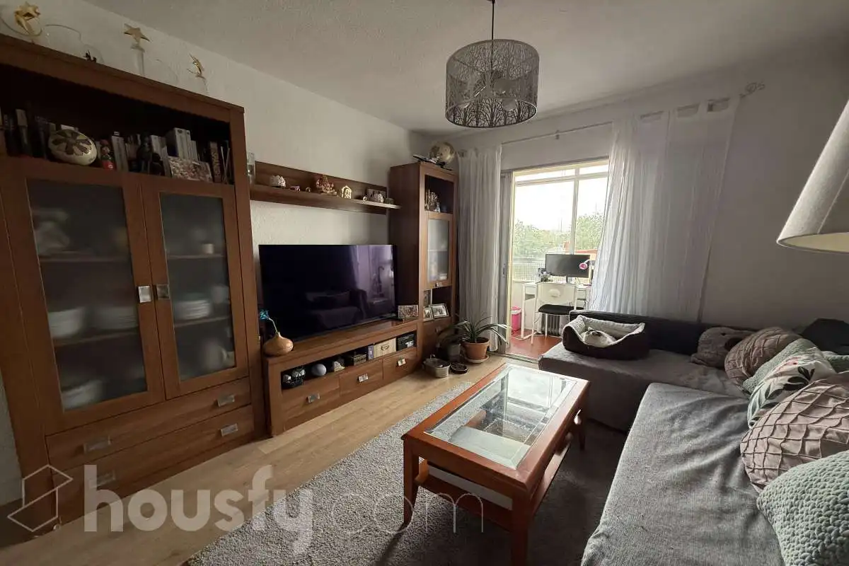 Sala d'estar de Pis de lloguer en Madrid amb Aire condicionat, Calefacció i Parquet