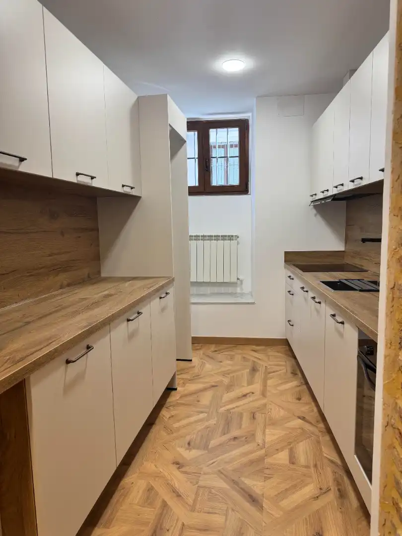 Kitchen of Flat for sale in San Lorenzo de El Escorial  with Heating and Parquet flooring