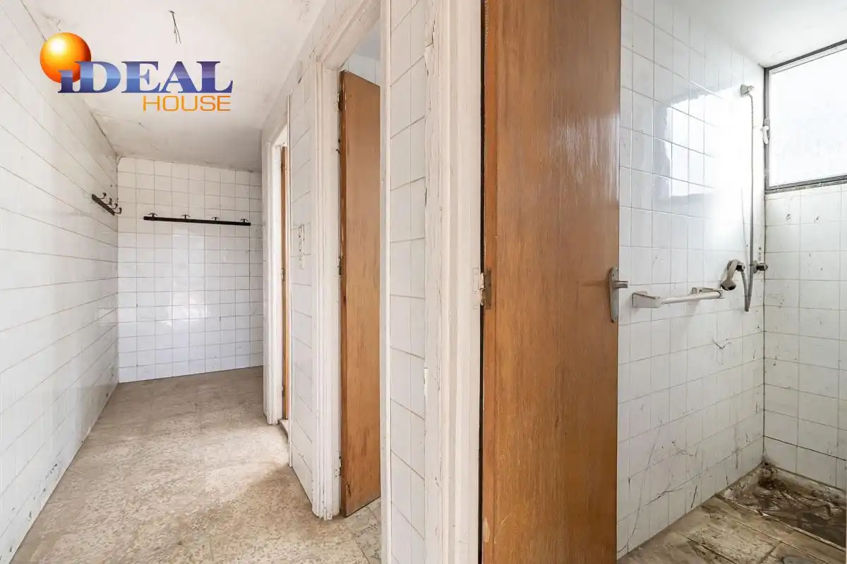 Casa rústica amb piscina en venda a Santa Fe, imagen 27