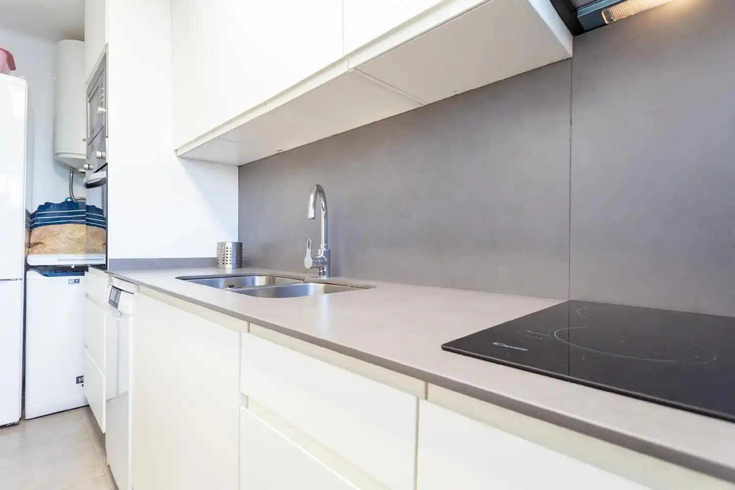 Kitchen of Flat for rent in Bilbao   with Air Conditioner, Terrace and Furnished