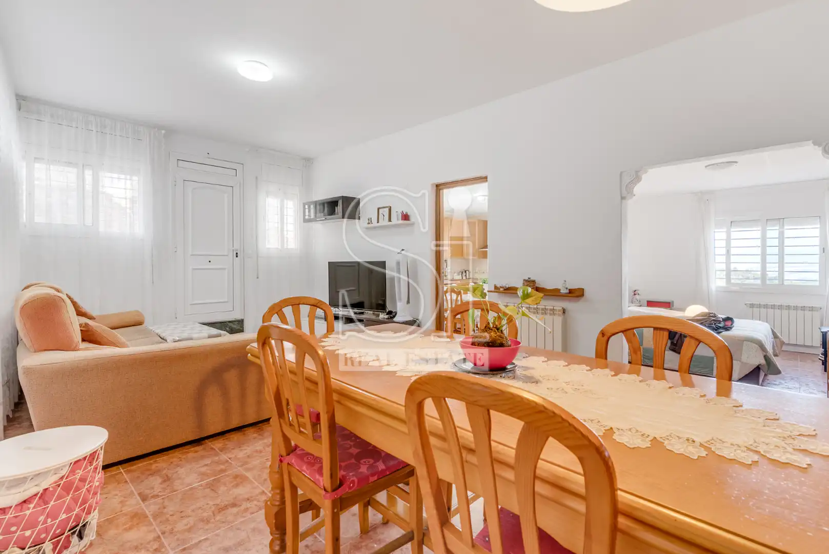 Dining room of Houses for sale in Montcada i Reixac  with Air Conditioner, Heating and Private garden