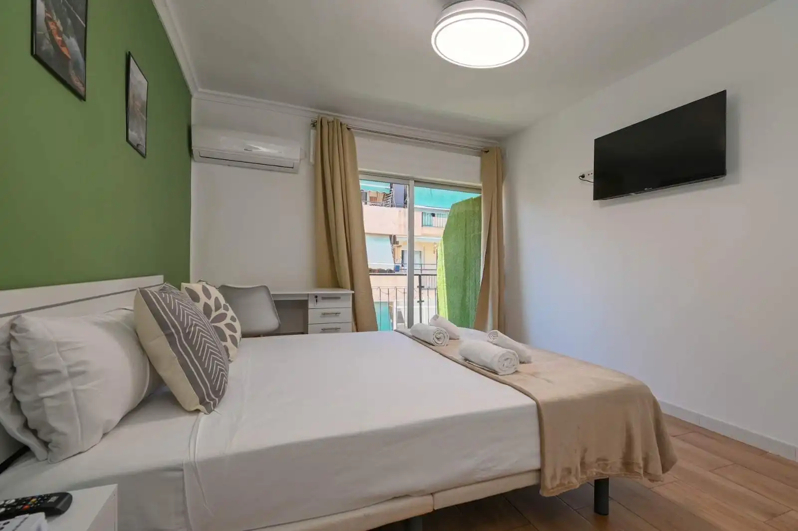 Bedroom of Flat for share in Alicante / Alacant  with Air Conditioner and Furnished