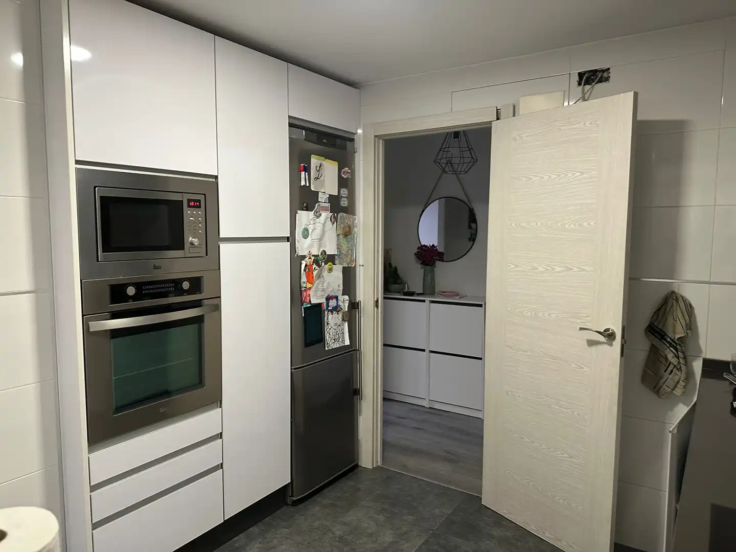 Cocina de Piso en venta en Sevilla con Aire acondicionado y Amueblado