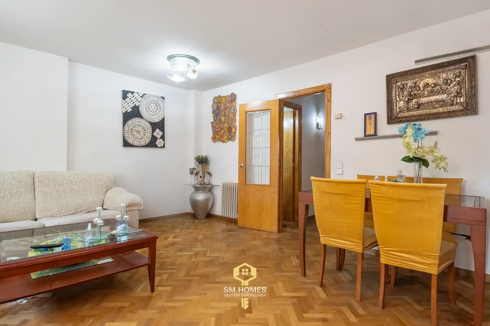 Living room of Detached homes for sale in Mejorada del Campo  with Air Conditioner, Heating and Private garden