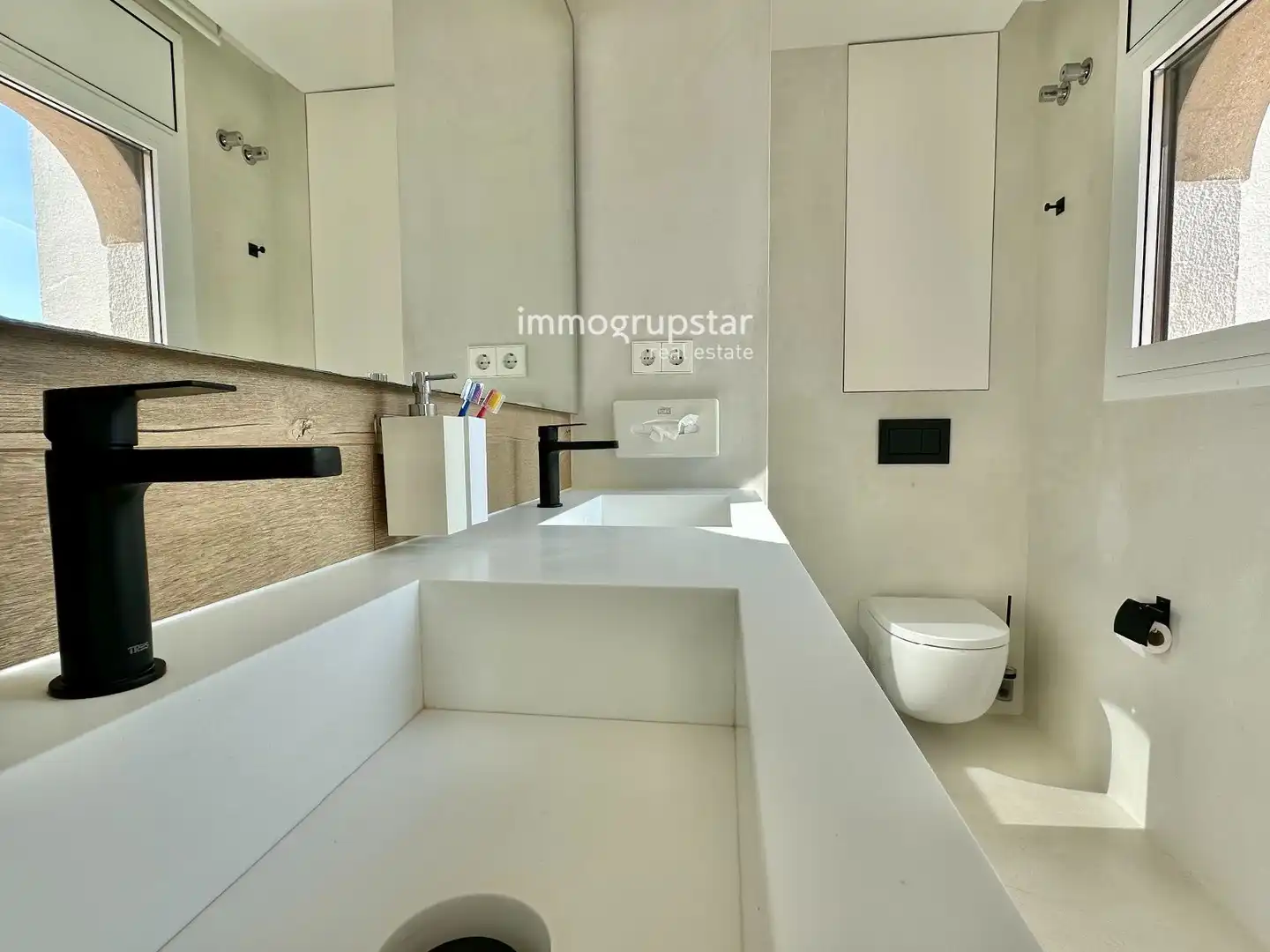 Baño de Casa adosada en venta en Torre Valentina - Mas Vilar de La Mutxada - Treumal