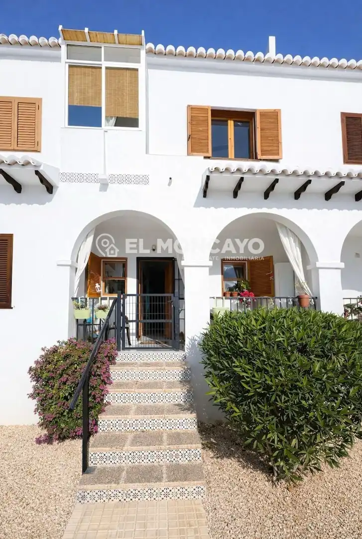 Vista exterior de Casa adosada en venta en Rojales con Aire acondicionado, Calefacción y Jardín privado