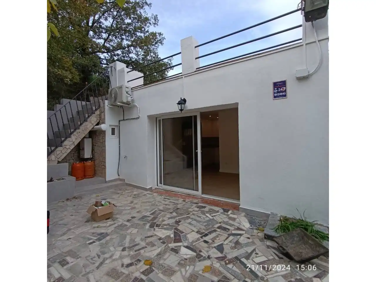 House with garden for sale in Calle baronia, imagen 2