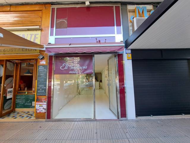 Local comercial en Venta en Caputxins
