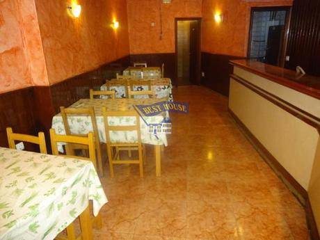 Local comercial en Alquiler en Ensanche - Sar