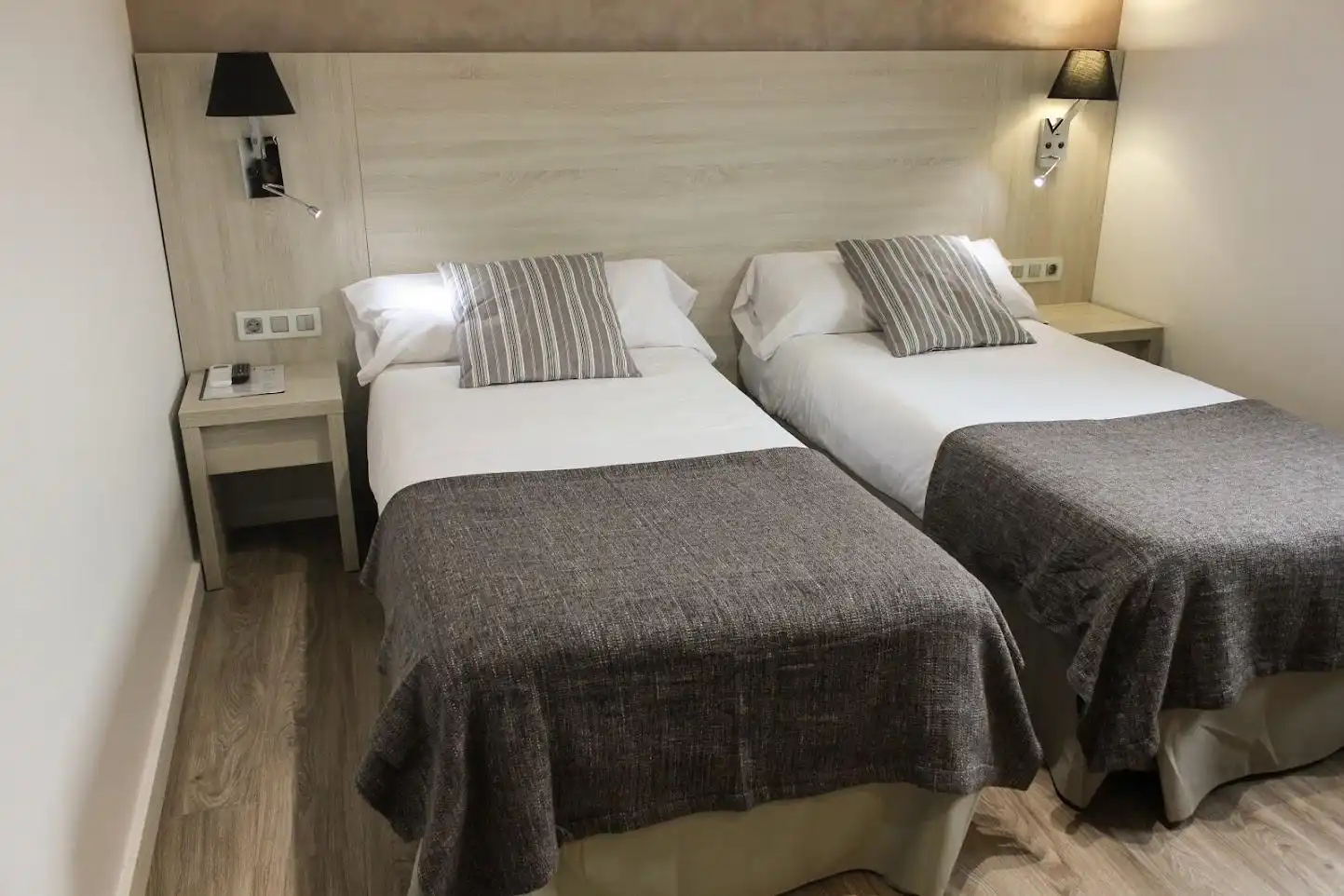 Bedroom of Buildings for sale in Manresa