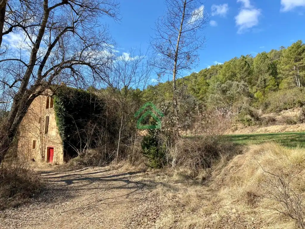 Houses for sale in Calle Boteral, Rialp