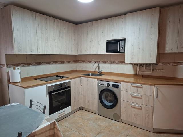 Apartamento en Venta en Zapatari Kalea en Casco Viejo