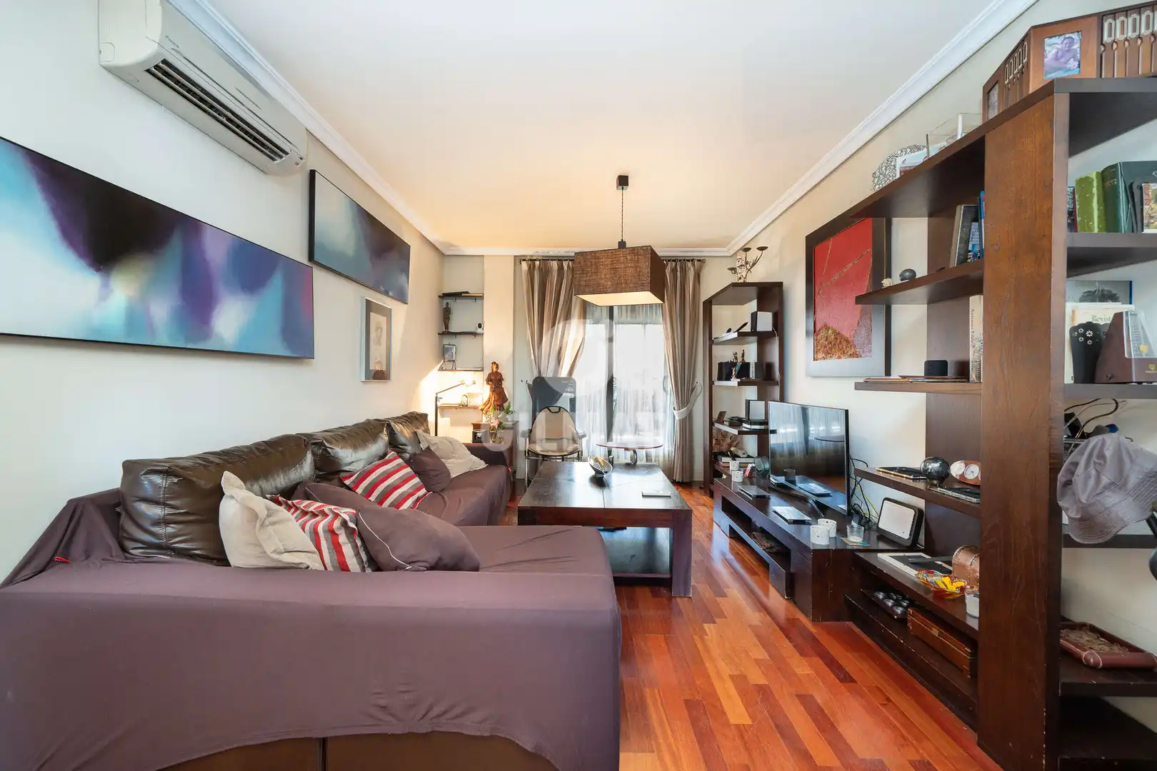 Sala de estar de Ático en venta en Madrid con Calefacción, Jardín privado y Trastero