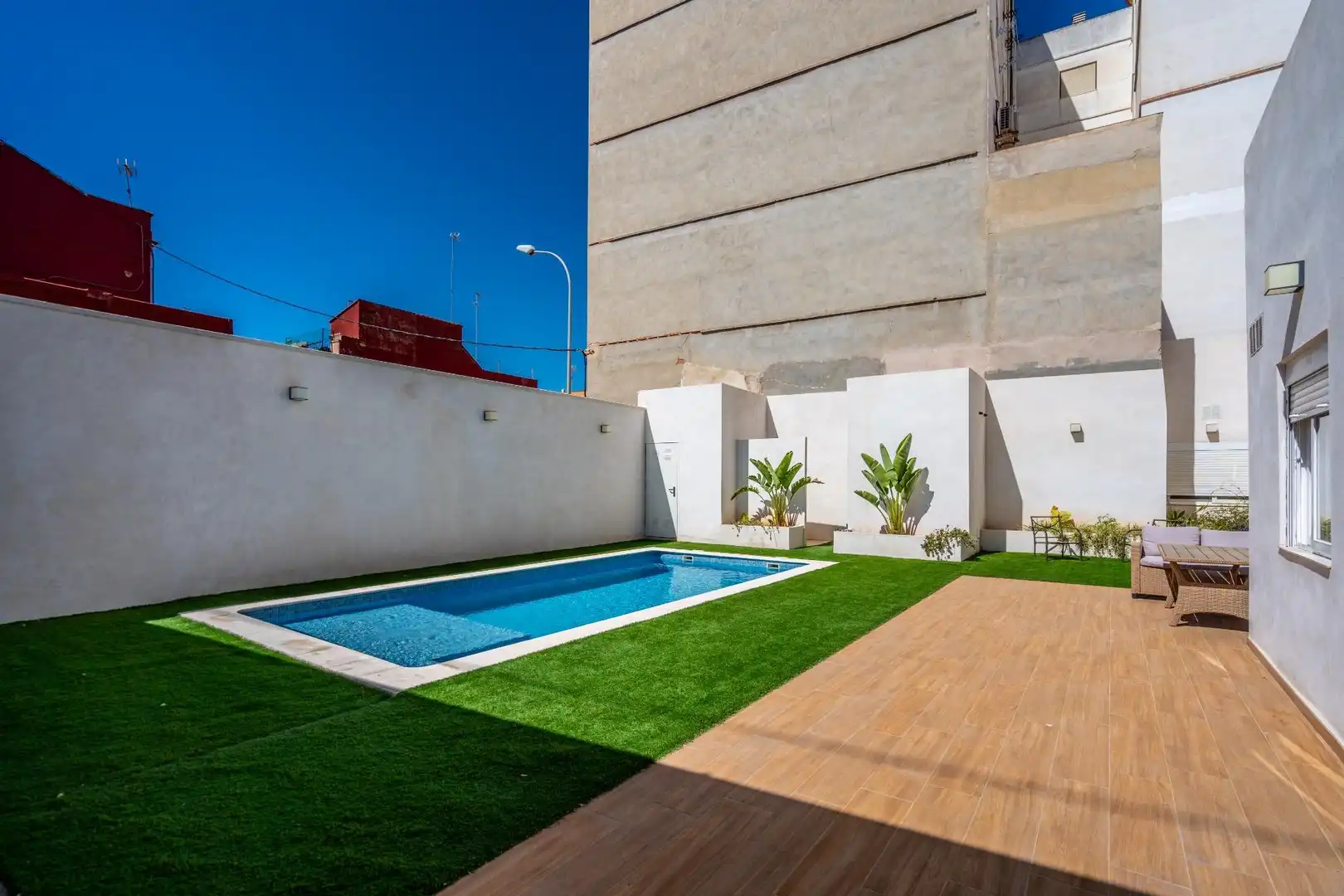 Swimming pool of Houses for sale in Valencia  with Private garden, Terrace and Swimming Pool