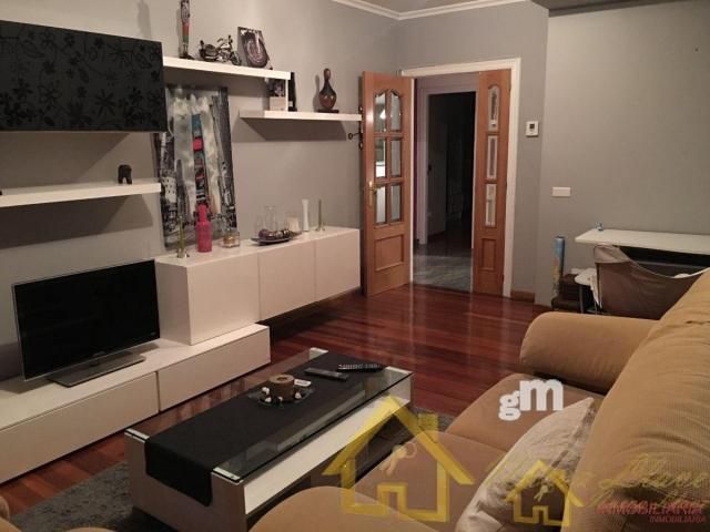 Sala de estar de Apartamento de alquiler en Lugo Capital con Calefacción, Trastero y Amueblado