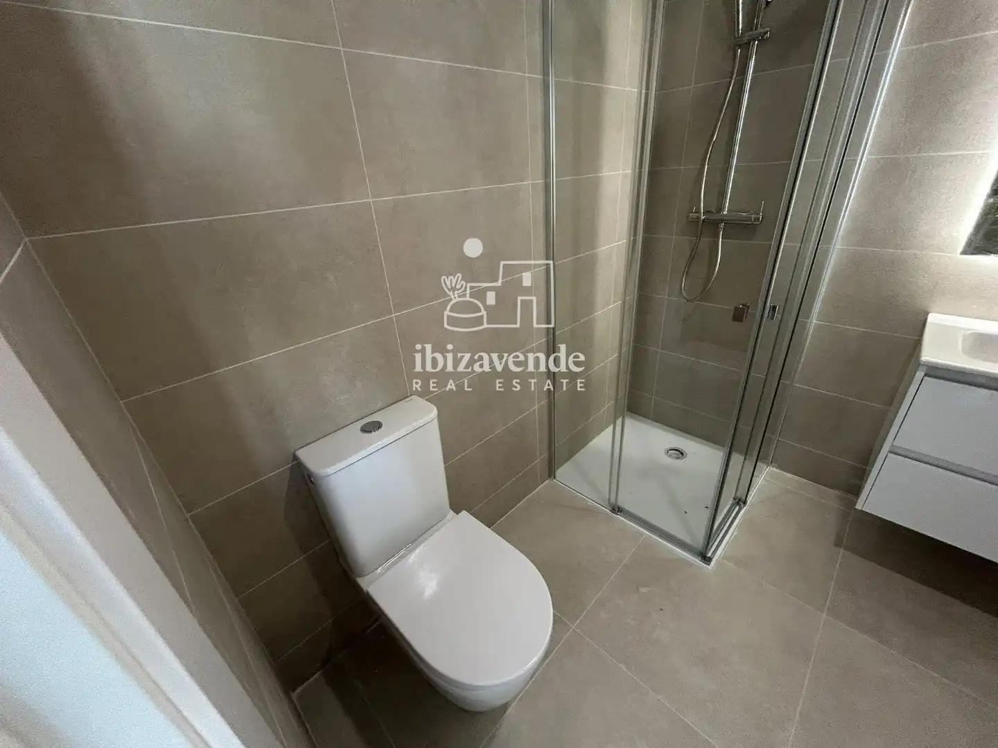 Flat with lift to rent in Labritja, imagen 13
