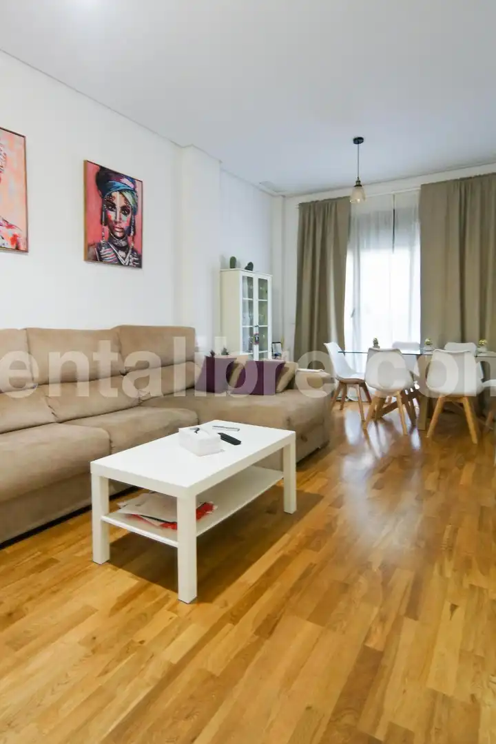 Living room of Flat for sale in Jerez de la Frontera  with Air Conditioner, Private garden and Parquet flooring