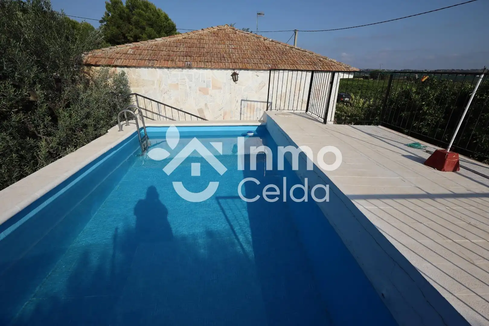 Piscina de Casa o xalet en venda en Torrent amb Aire condicionat, Calefacció i Jardí privat
