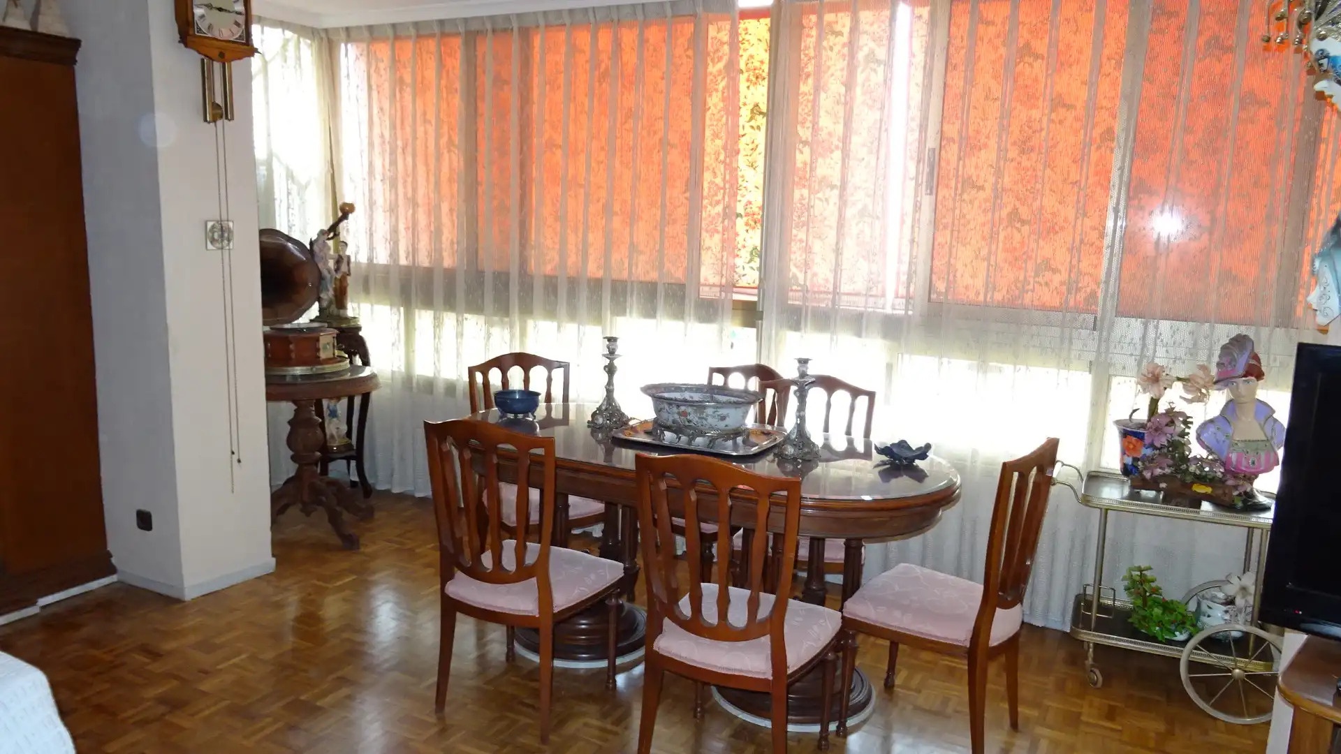 Comedor de Piso en venta en Alicante / Alacant con Aire acondicionado, Calefacción y Parquet