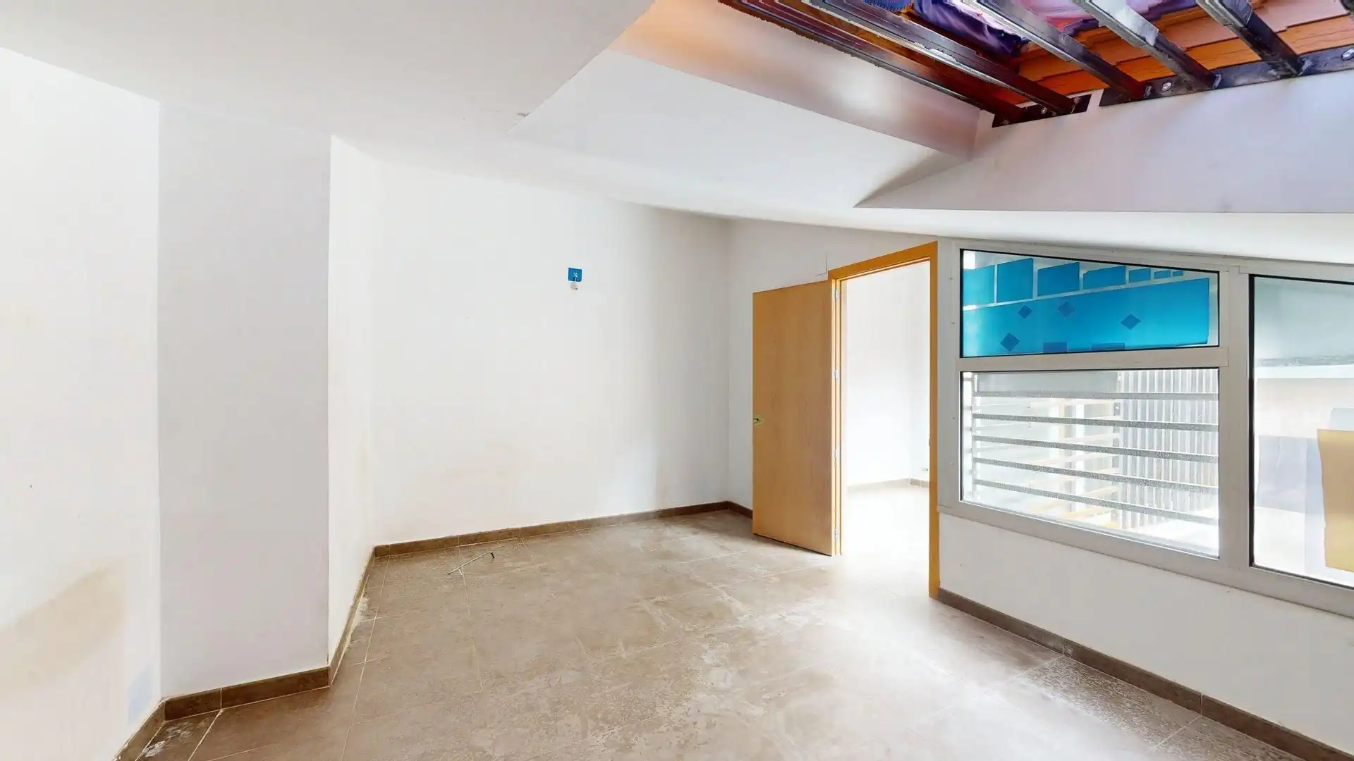 Maisonette zum Verkauf in Rubí mit Terrasse und Abstellraum