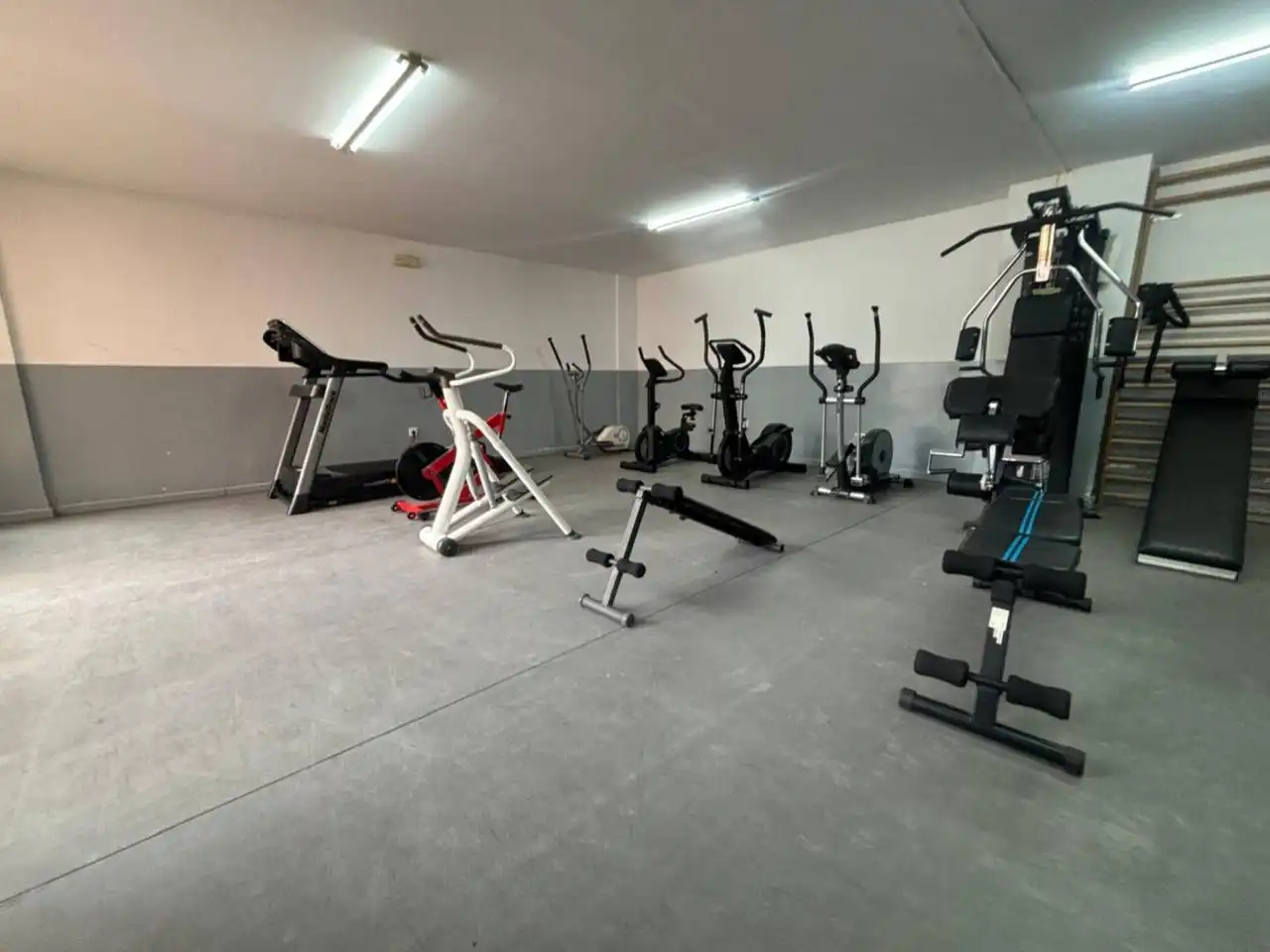Flat for sale in Madrid  with Air Conditioner, Heating and Storage room