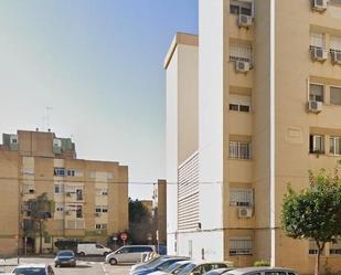 Exterior view of Flat for sale in  Sevilla Capital