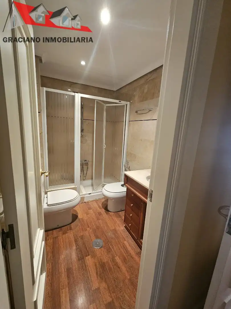 Badezimmer von Wohnung zum Verkauf in Albacete mit Heizung