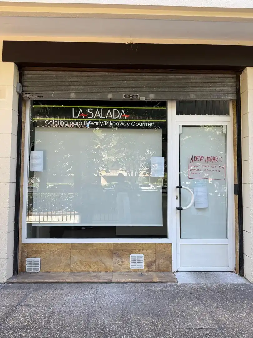 Locale commerciale in affitto a Las Arenas, imagen 2