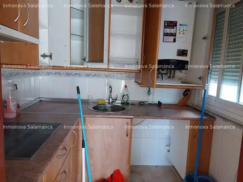 Attic for rent in Pizarrales