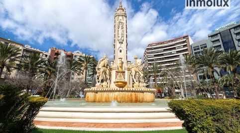 Foto 2 de Piso en venta en Plaza Luceros, Ensanche - Diputación, Alicante / Alacant