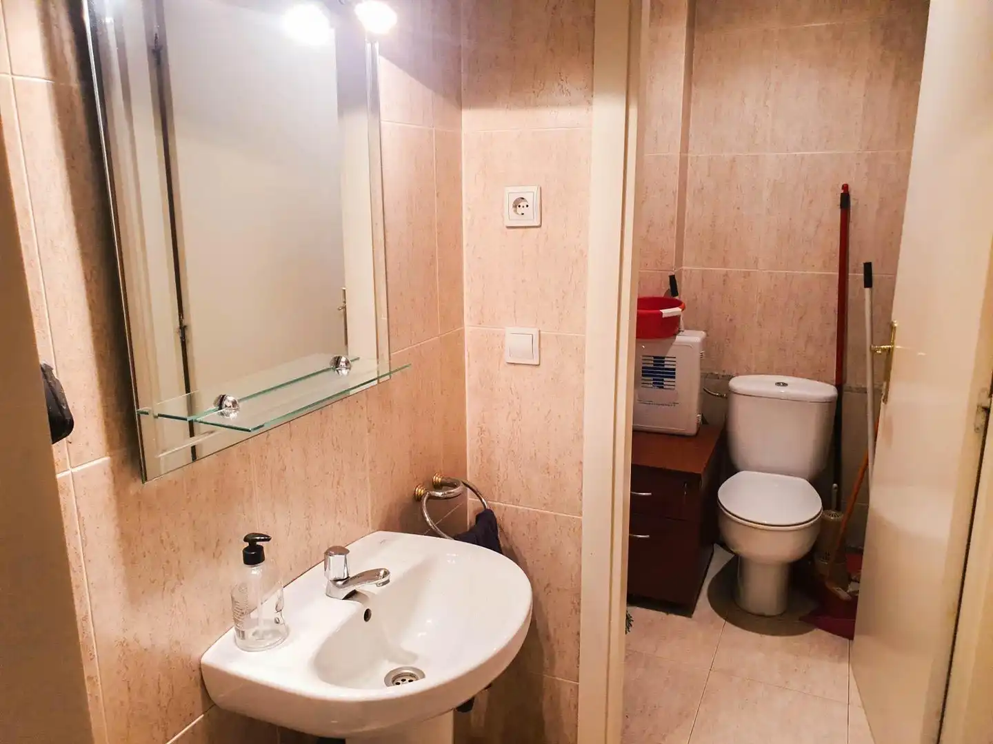 Business premises to rent in Nucli Urbà, imagen 18
