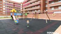 Aparcament de Pis en venda en Viladecans amb Aire condicionat, Calefacció i Jardí privat