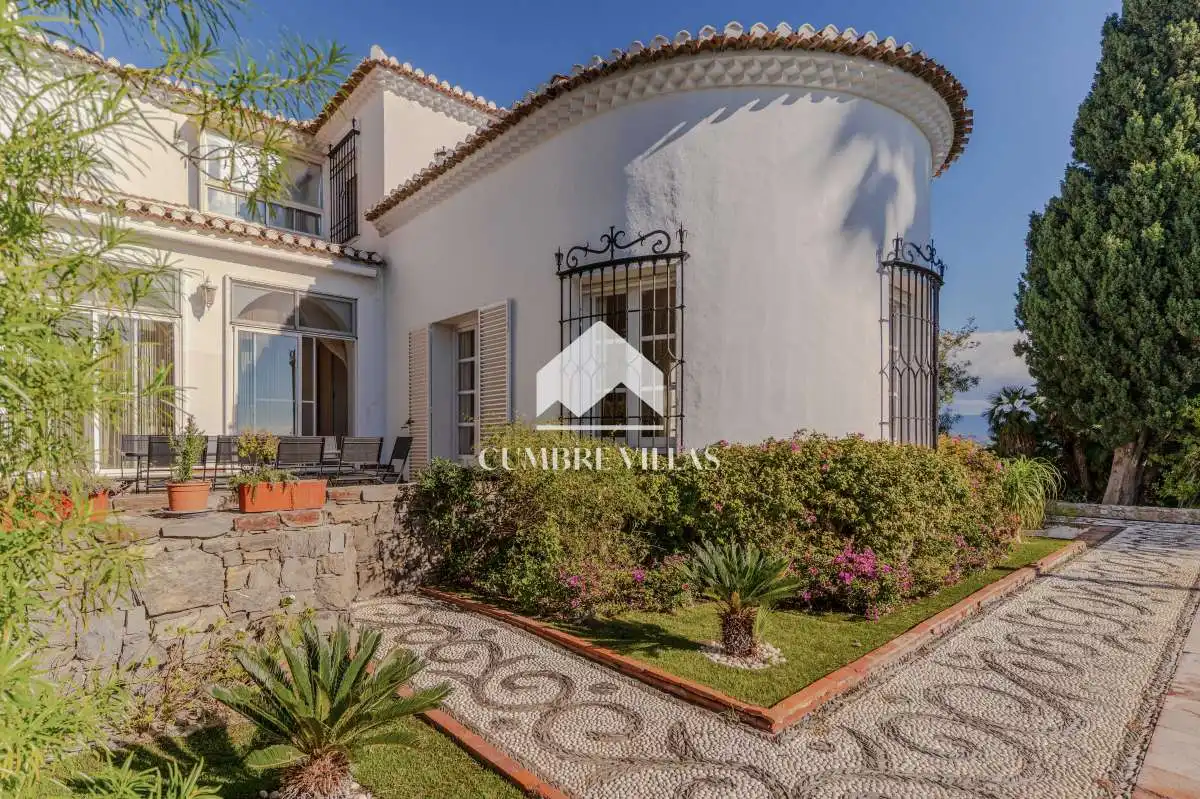 Vista exterior de Casa o chalet en venta en Salobreña con Calefacción, Jardín privado y Terraza