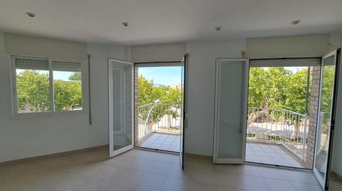 Foto 2 de Pis de lloguer a Passeig Urgell, Bellvís, Lleida