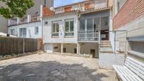 Exterior view of House or chalet for sale in Manresa  with Air Conditioner, Heating and Terrace