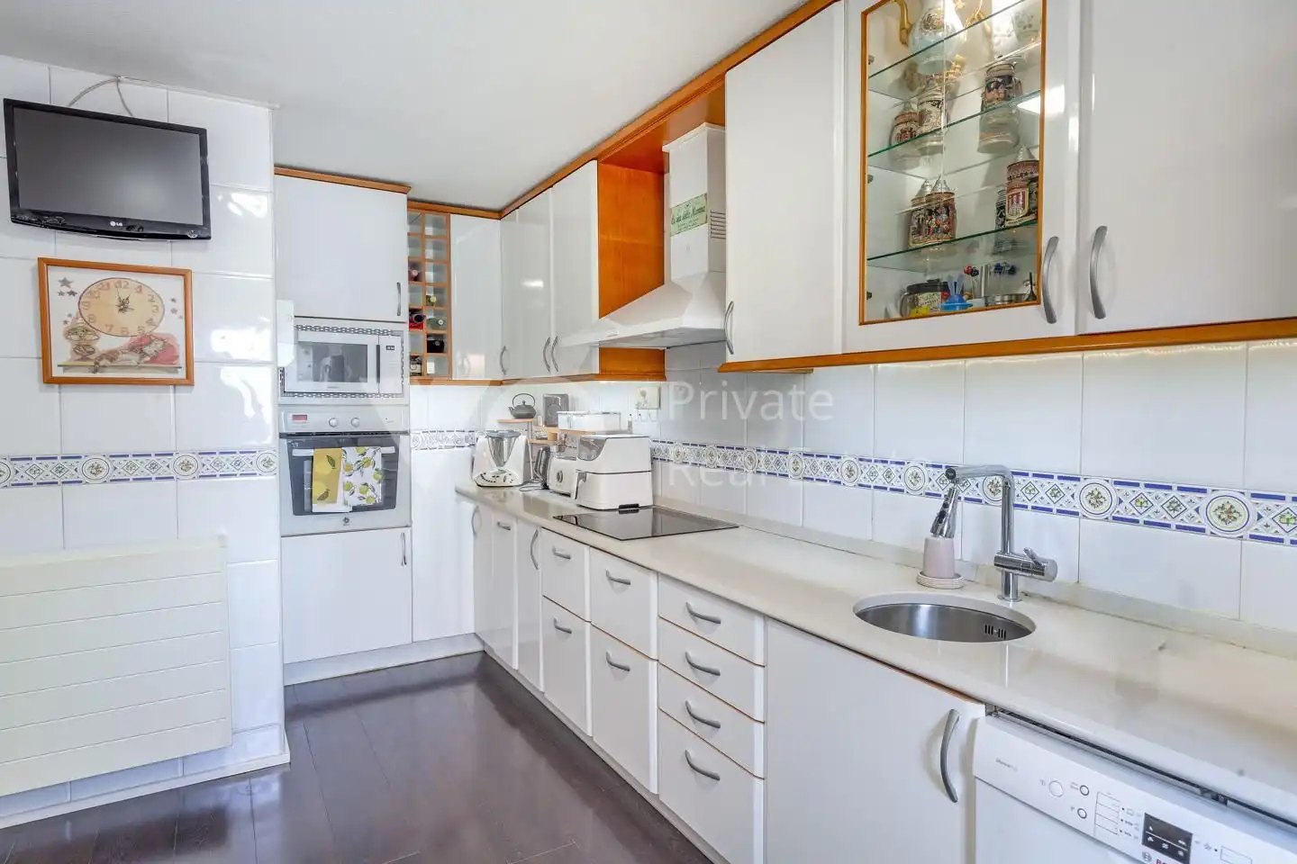 Cocina de Casa adosada en venta en Villanueva de la Cañada con Aire acondicionado, Calefacción y Jardín privado
