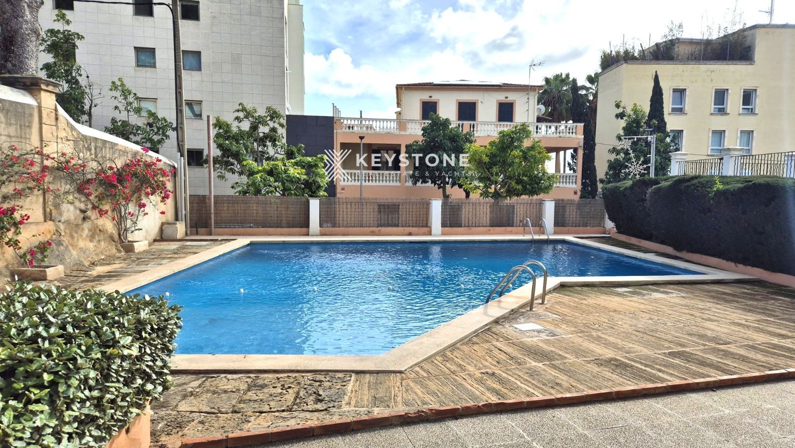 Flat to rent in AVENIDA DE JOAN MIRÓ, Sant Agustí
