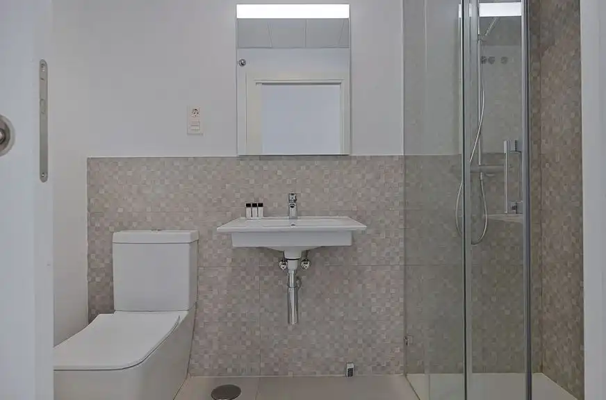 Baño de Ático en venta en Benalmádena con Aire acondicionado, Terraza y Trastero