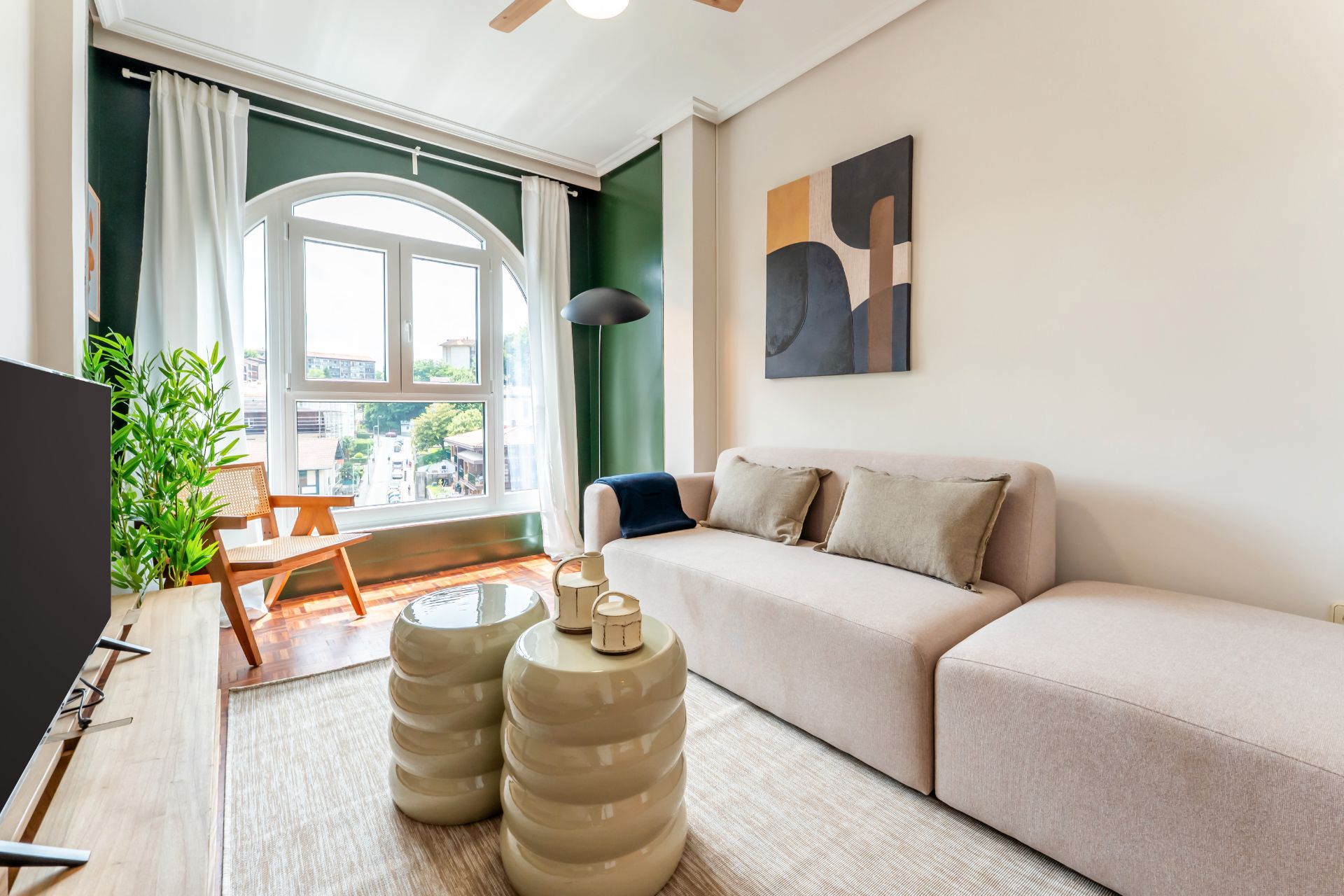 Sala de estar de Piso de alquiler en Donostia - San Sebastián  con Aire acondicionado, Calefacción y Parquet