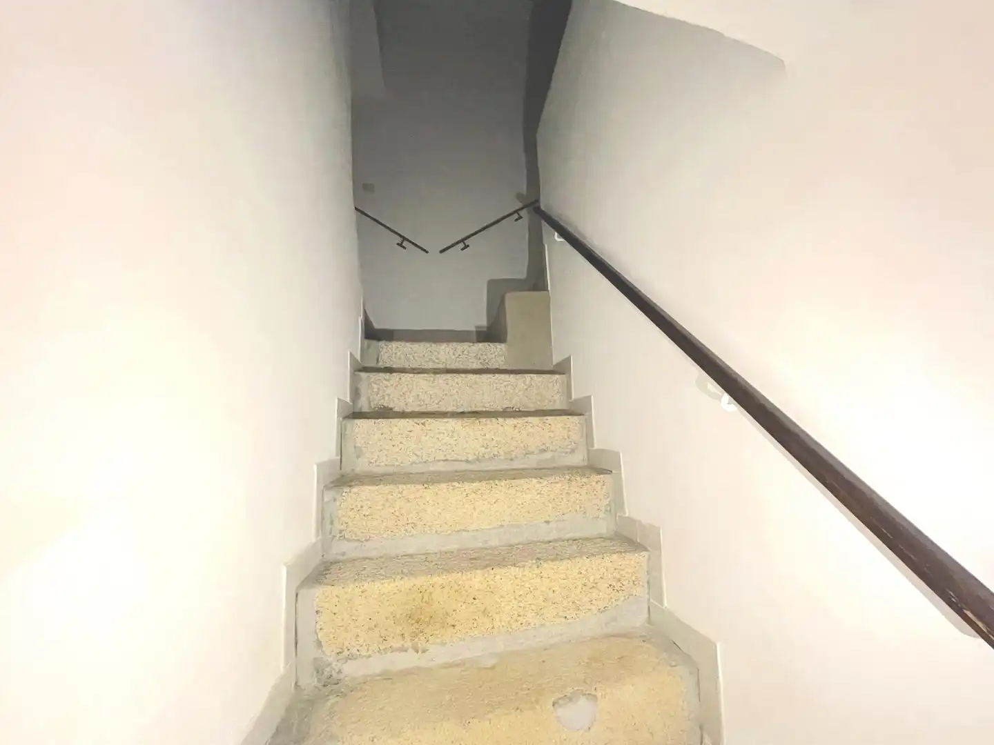 Einfamilien-Reihenhaus zum Verkauf in Montánchez mit Terrasse und Balkon