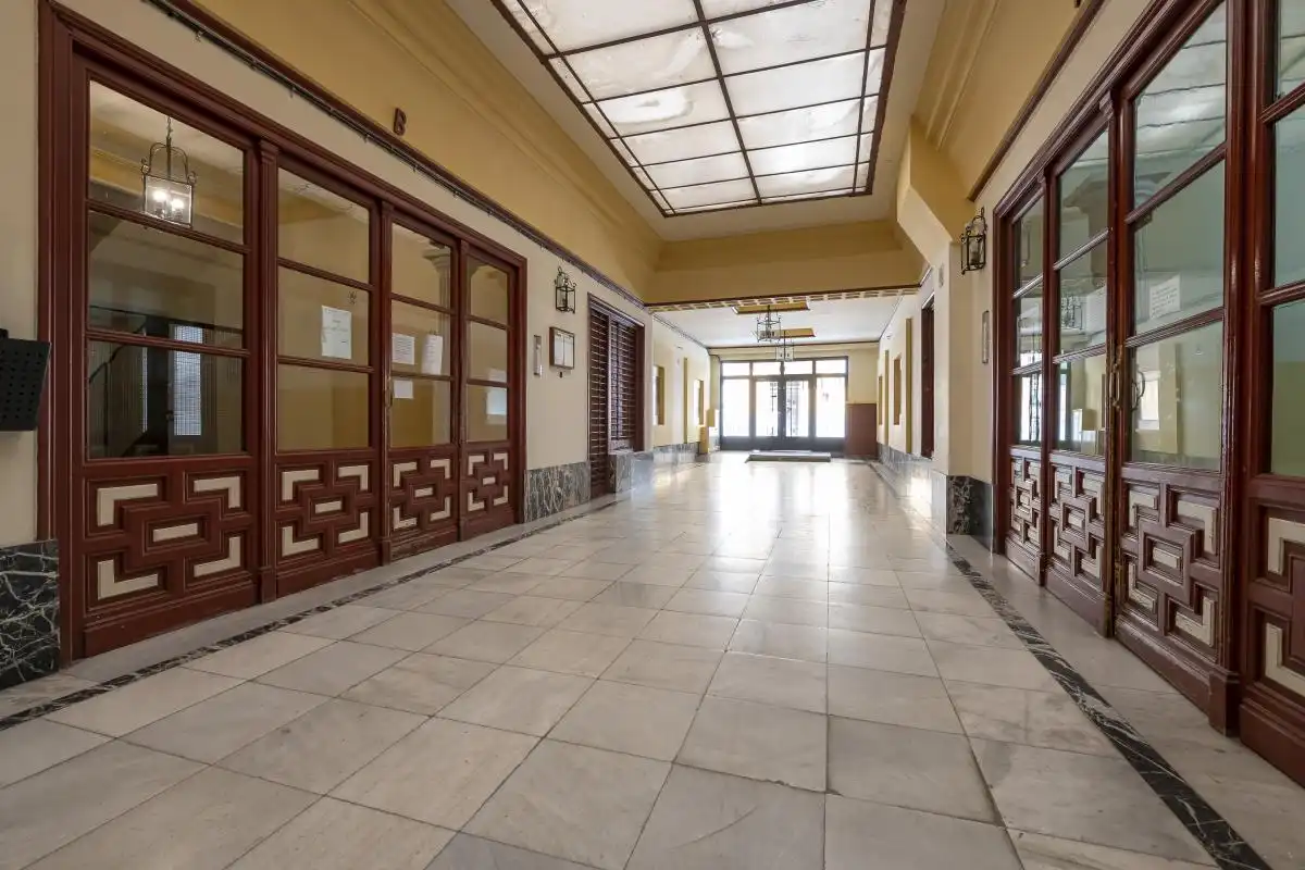 Loft zum Verkauf in C. de Núñez de Arce, Cortes - Huertas