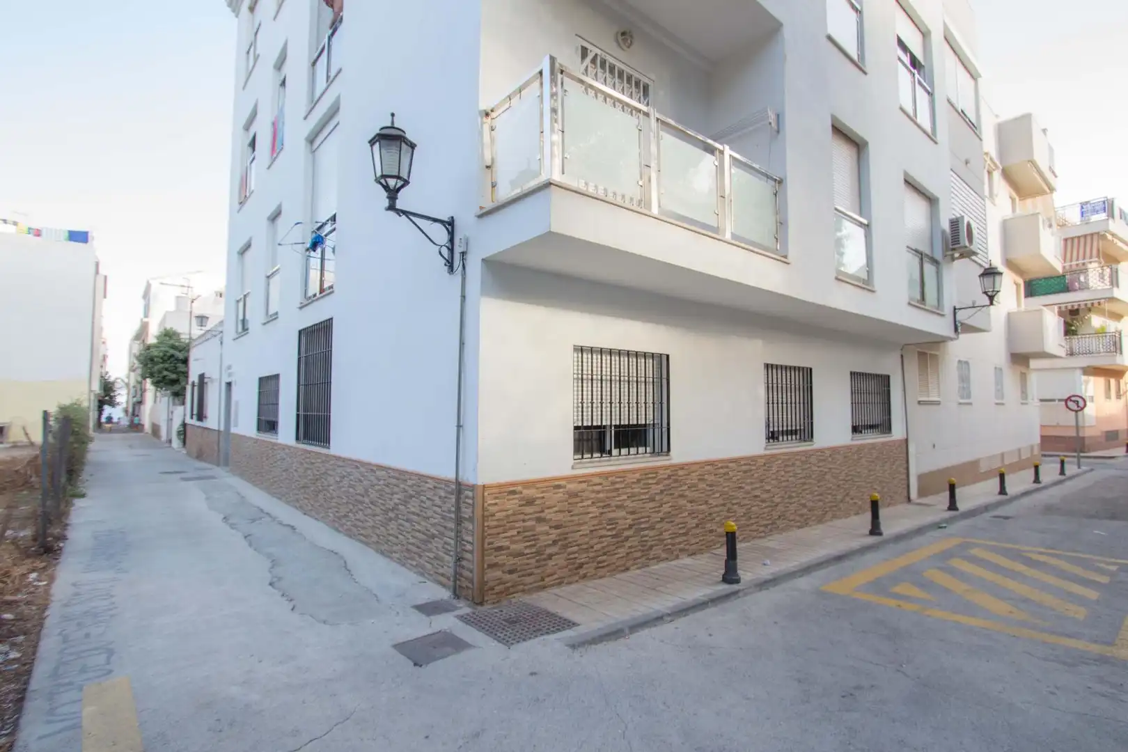 Vista exterior de Pis en venda en Gualchos amb Aire condicionat, Terrassa i Moblat