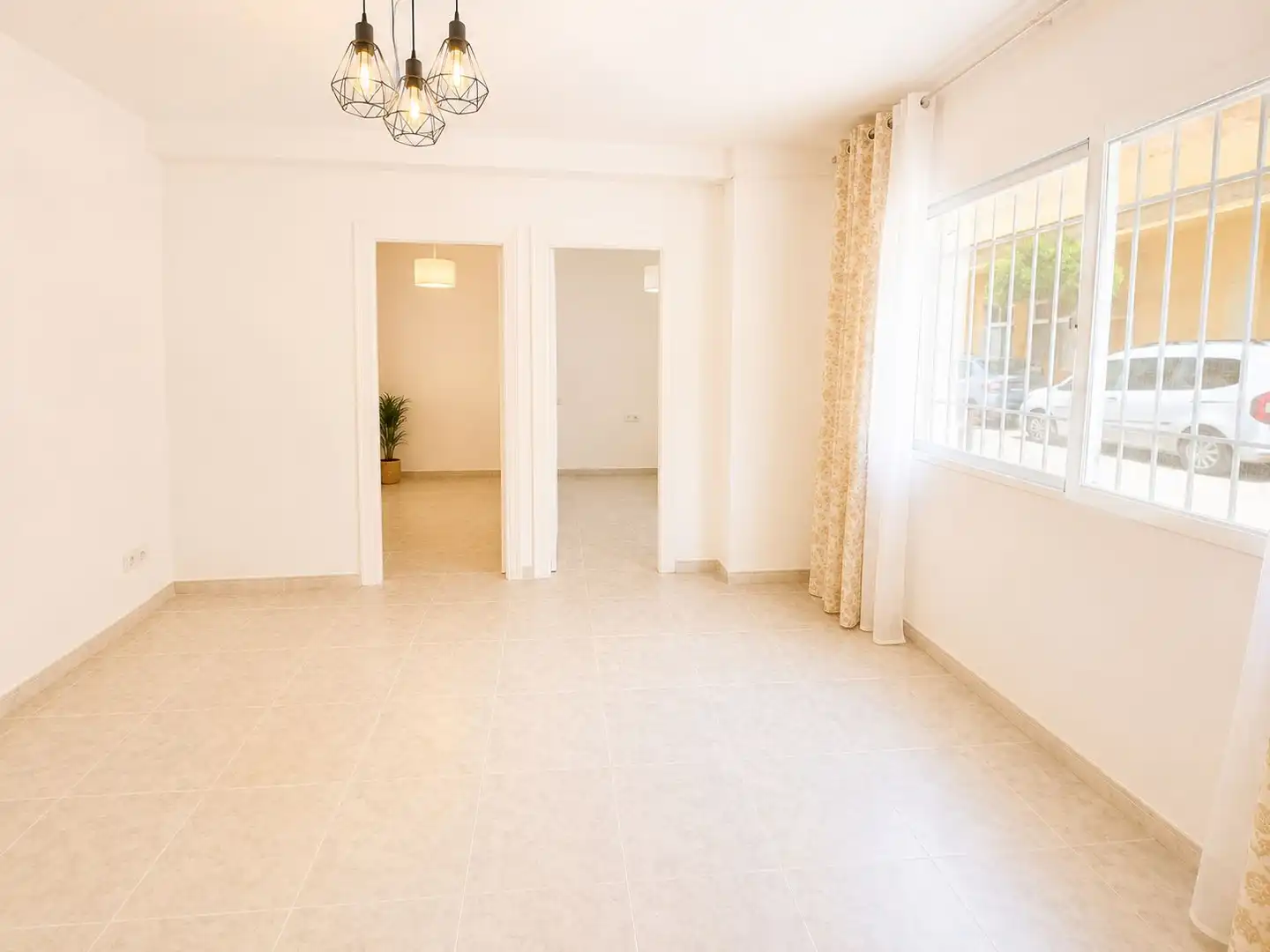 Flat for sale in Fuengirola  with Alarm