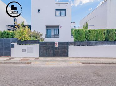 Villa avec piscine à vendre à Loma Verde