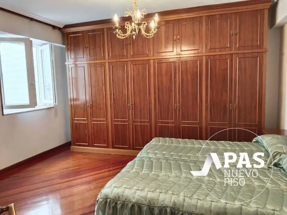 Bedroom of Flat for rent in Santander