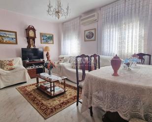 Living room of Flat for sale in  Madrid Capital  with Air Conditioner