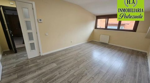 Foto 4 de Piso en venta en Pedrezuela, Madrid