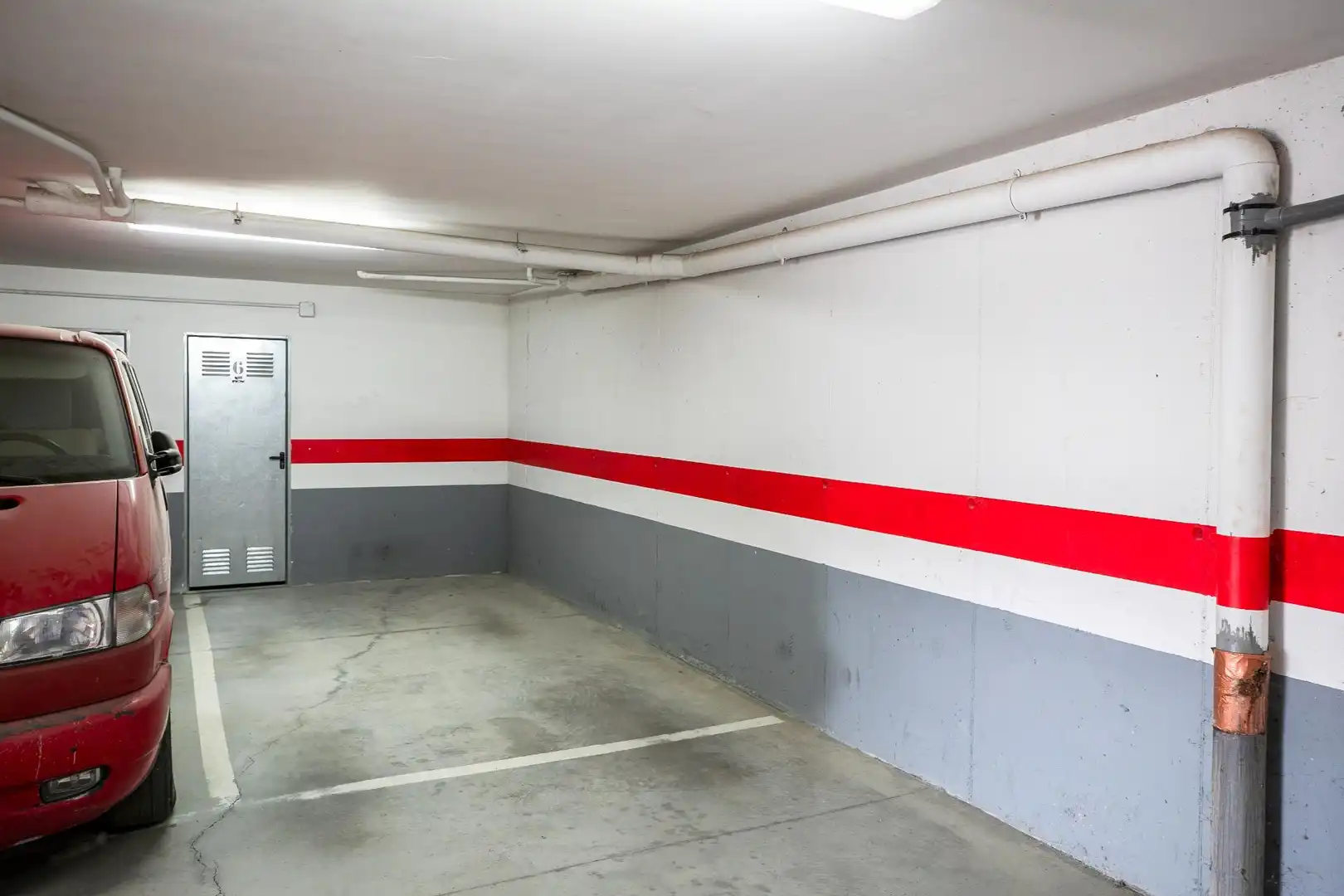 Parking of Duplexes for sale in Canal de Berdún  with Heating, Terrace and Storage room