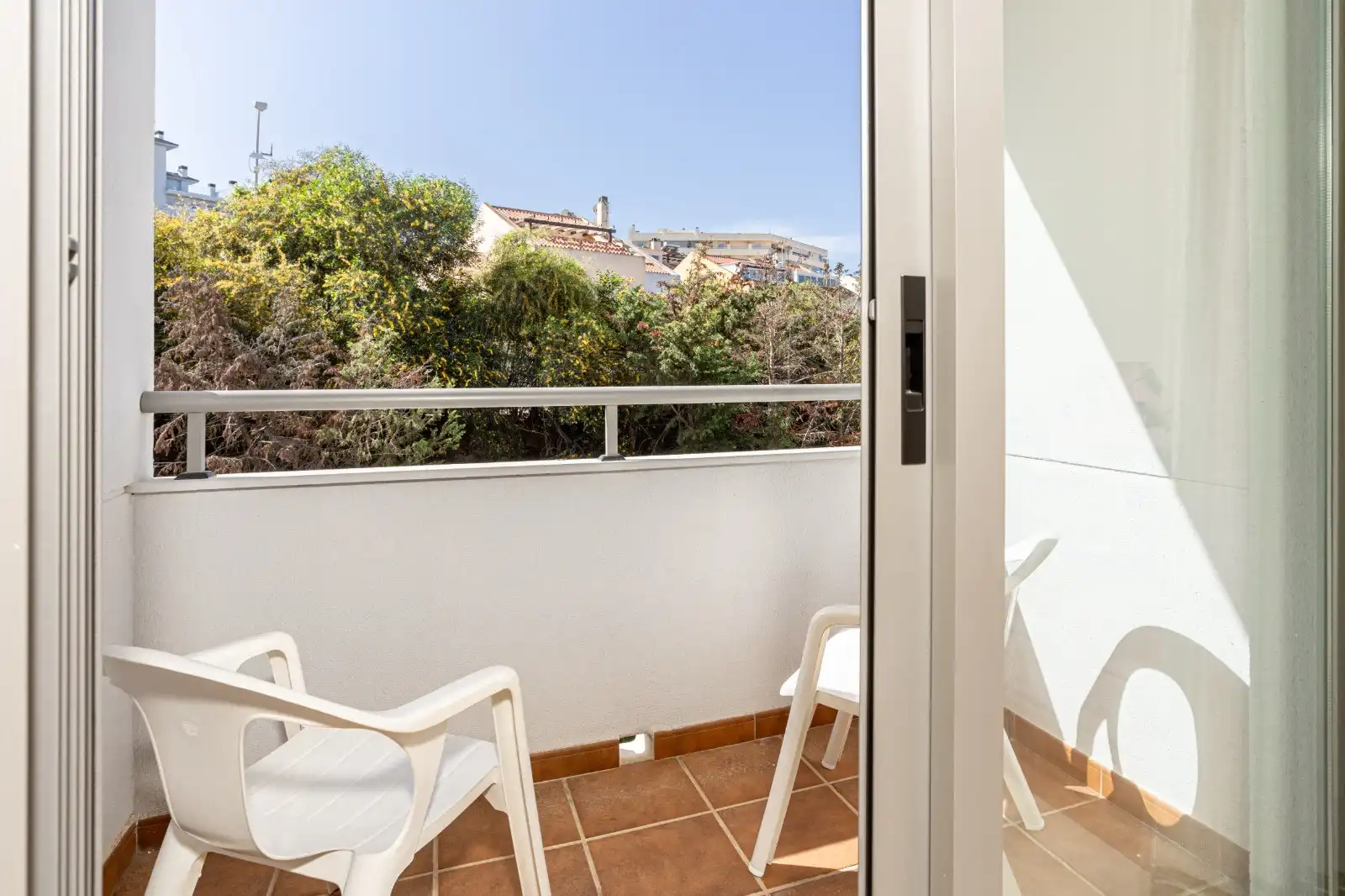 Apartament amb terrassa en venda a Castillo Sohail - Myramar, imagen 7